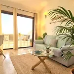 Апартаменты Soleggiato Attico Vista Mare E Piscina Sc768 *
