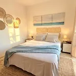 Soleggiato Attico Vista Mare E Piscina Sc768 Апартаменты *