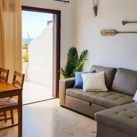 Soleggiato Attico Vista Mare E Piscina Sc768