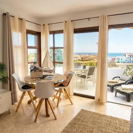 Daire Soleggiato Attico Vista Mare E Piscina Sc768