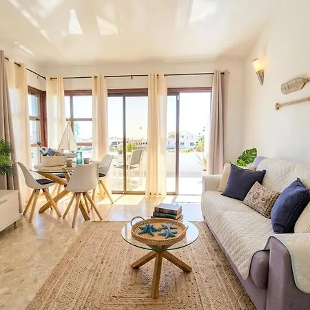 Soleggiato Attico Vista Mare E Piscina Sc768 San Miguel de Abona