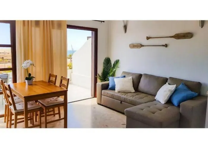 Daire Soleggiato Attico Vista Mare E Piscina Sc768