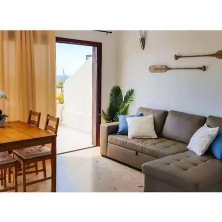 Appartamento Soleggiato Attico Vista Mare E Piscina Sc768