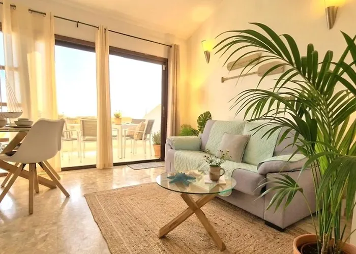 Apartament Soleggiato Attico Vista Mare E Piscina Sc768 *