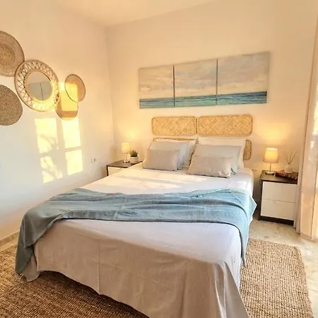 Soleggiato Attico Vista Mare E Piscina Sc768 Apartamento *